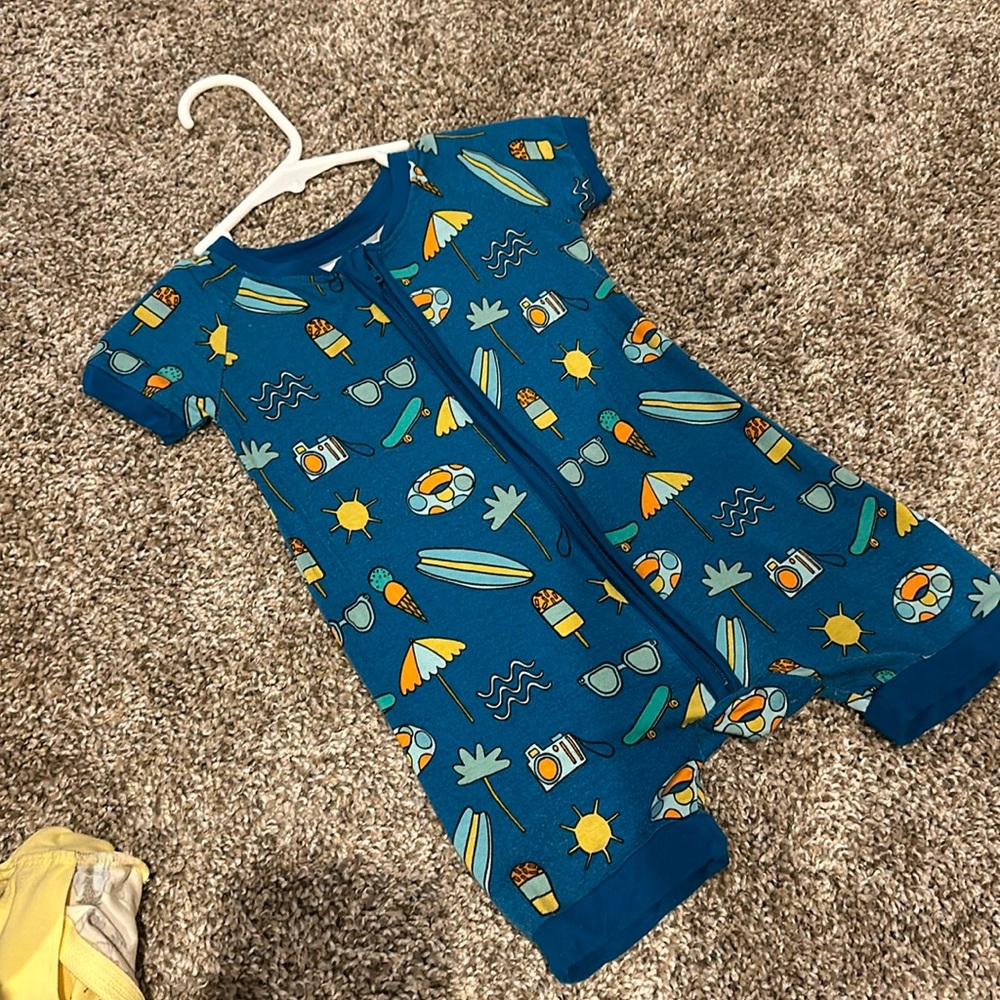 Surfs up Little Sleepie Shortie